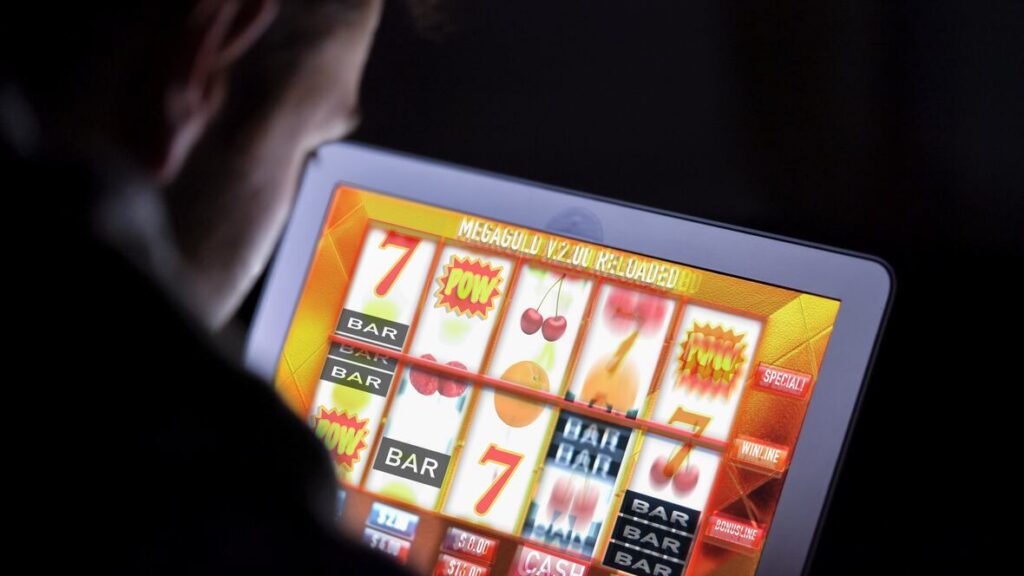 B.C. Lottery Says Ontario Gambling Ads Hurt Its Revenue
