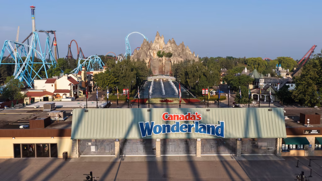 Canada’s Wonderland Makes Chaperone Policy Permanent