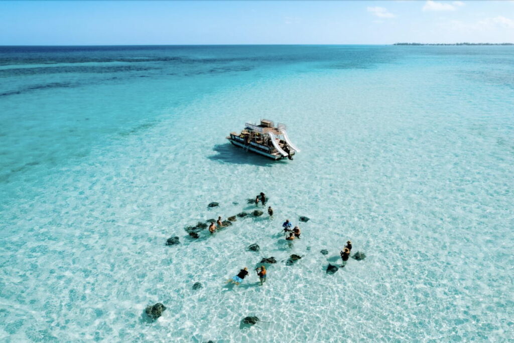 Canadians Flock to Cayman Islands in Tourism Surge