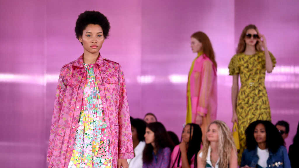 Celebrities Honor Kate Spade in Fashion Tributes