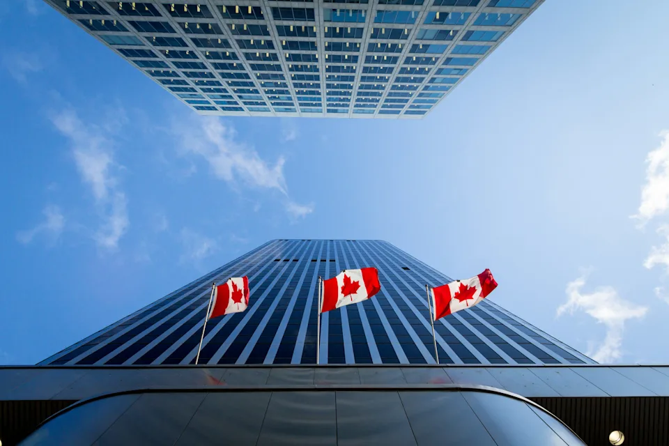 Deloitte Canada Lowers GDP Forecast as Oil Spike Eases