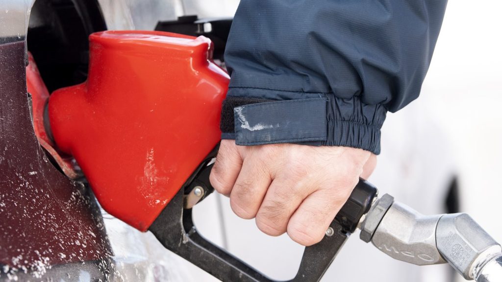 Liberals Suspend Fuel Excise Taxes Until Labour Day
