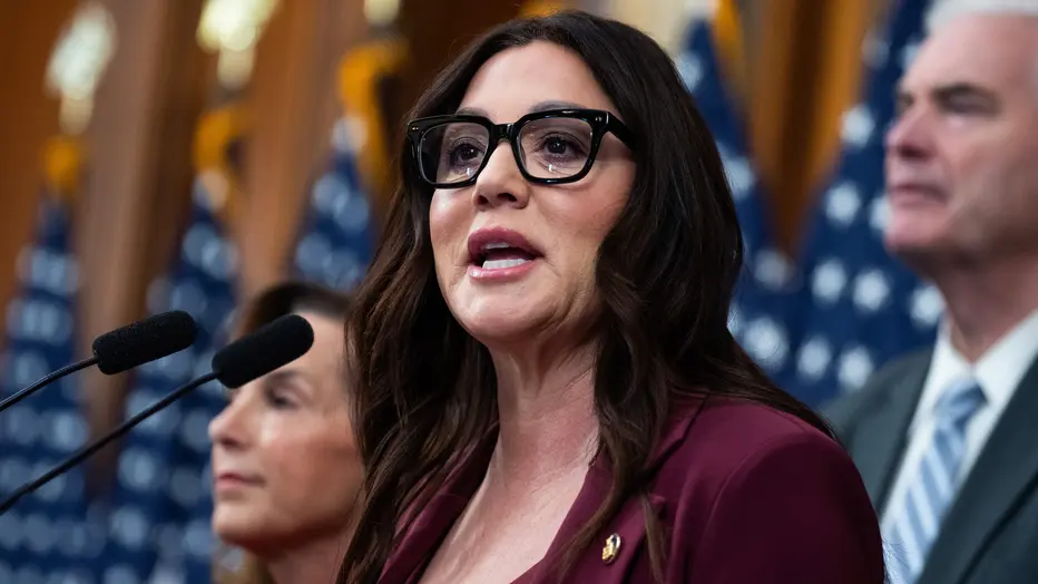 Lori Chavez-DeRemer Out as US Labor Secretary Report