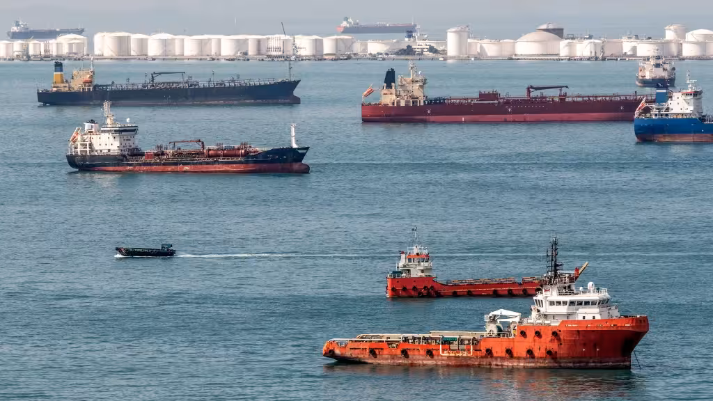 As Hormuz Crisis Rattles World, Eyes Turn to Key Waterway