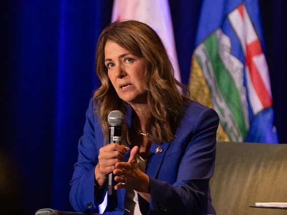 Alberta Pauses Provincial Gas Tax Starting Oct 1