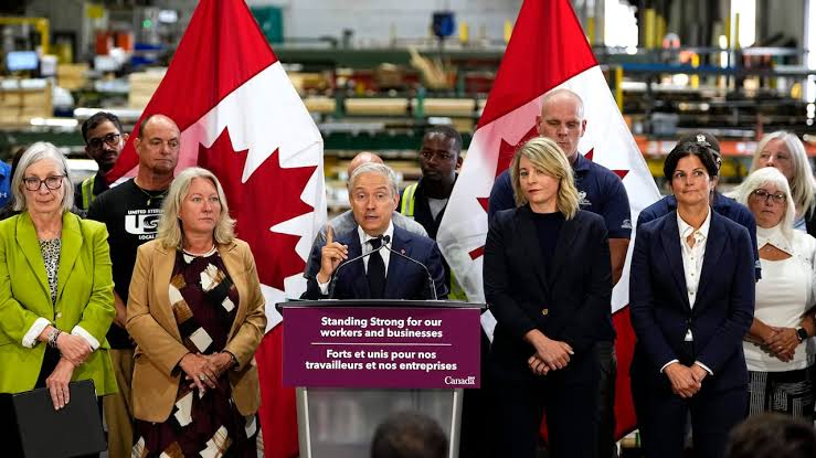 Senior Canadians Need Better Cash Flow: A Call for Federal Action