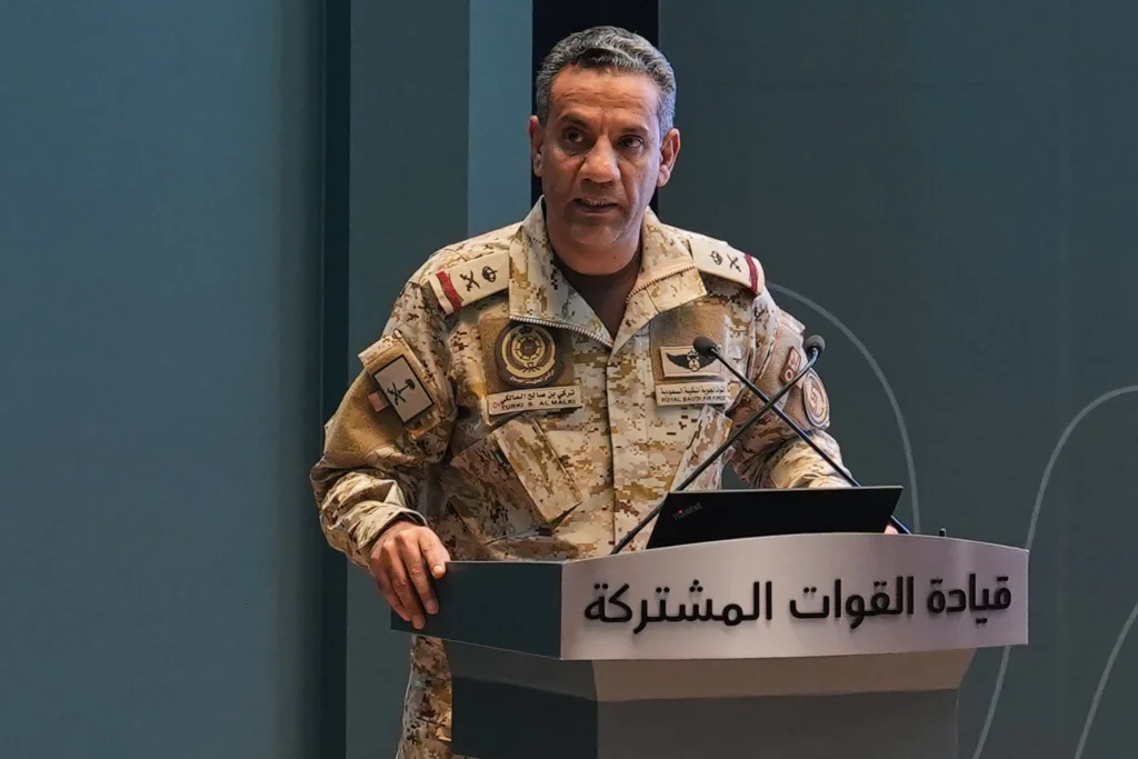 Riyadh Airport Reopens as Middle East Tensions Continue